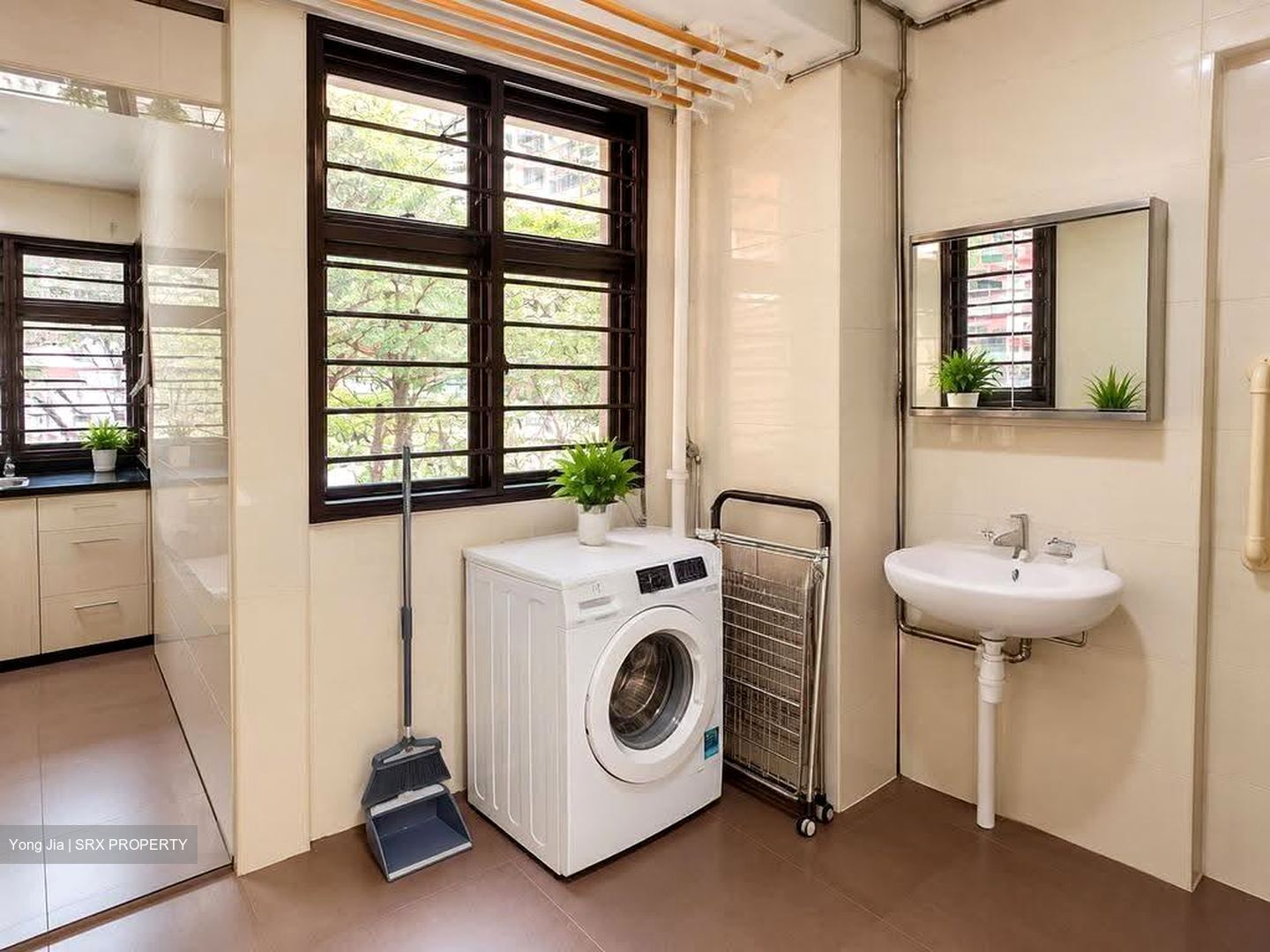 Blk 28 Brickworks Estate (Bukit Merah), HDB 3 Rooms #630570841